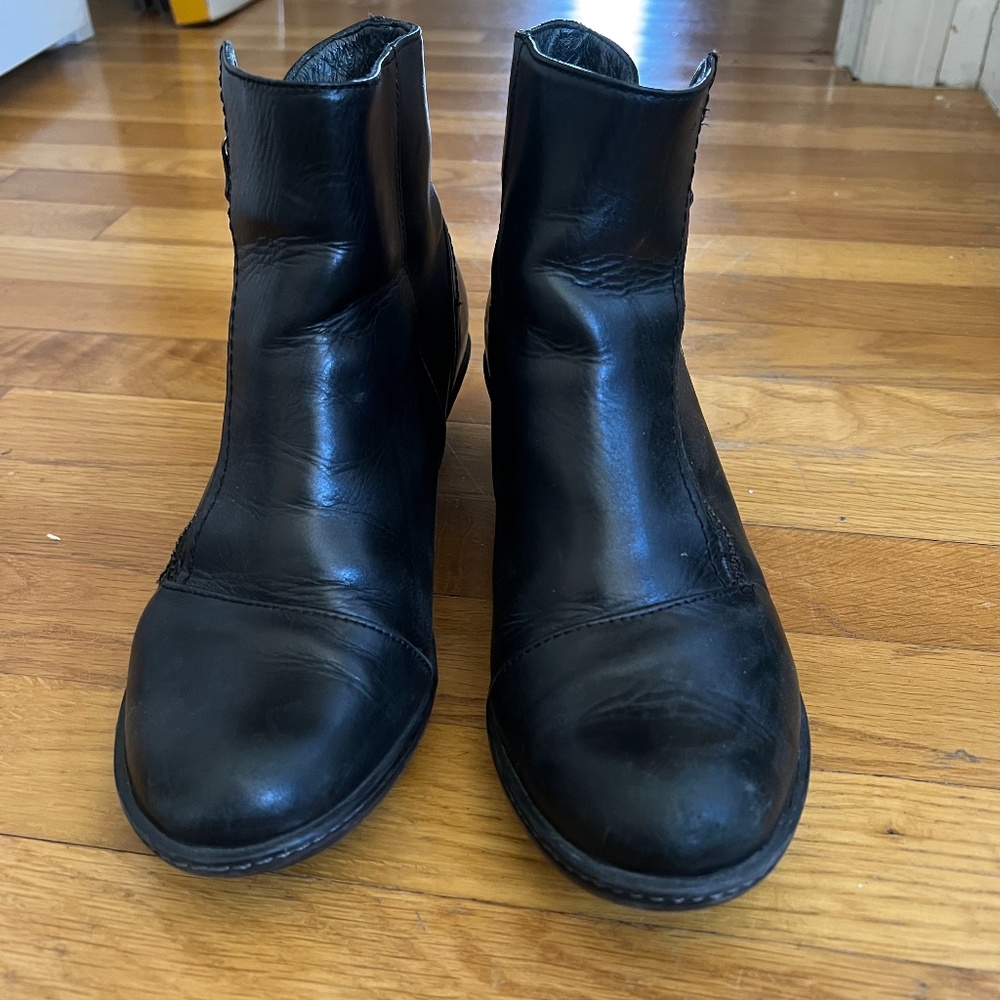 Dansko Ankle Boots Sz 8